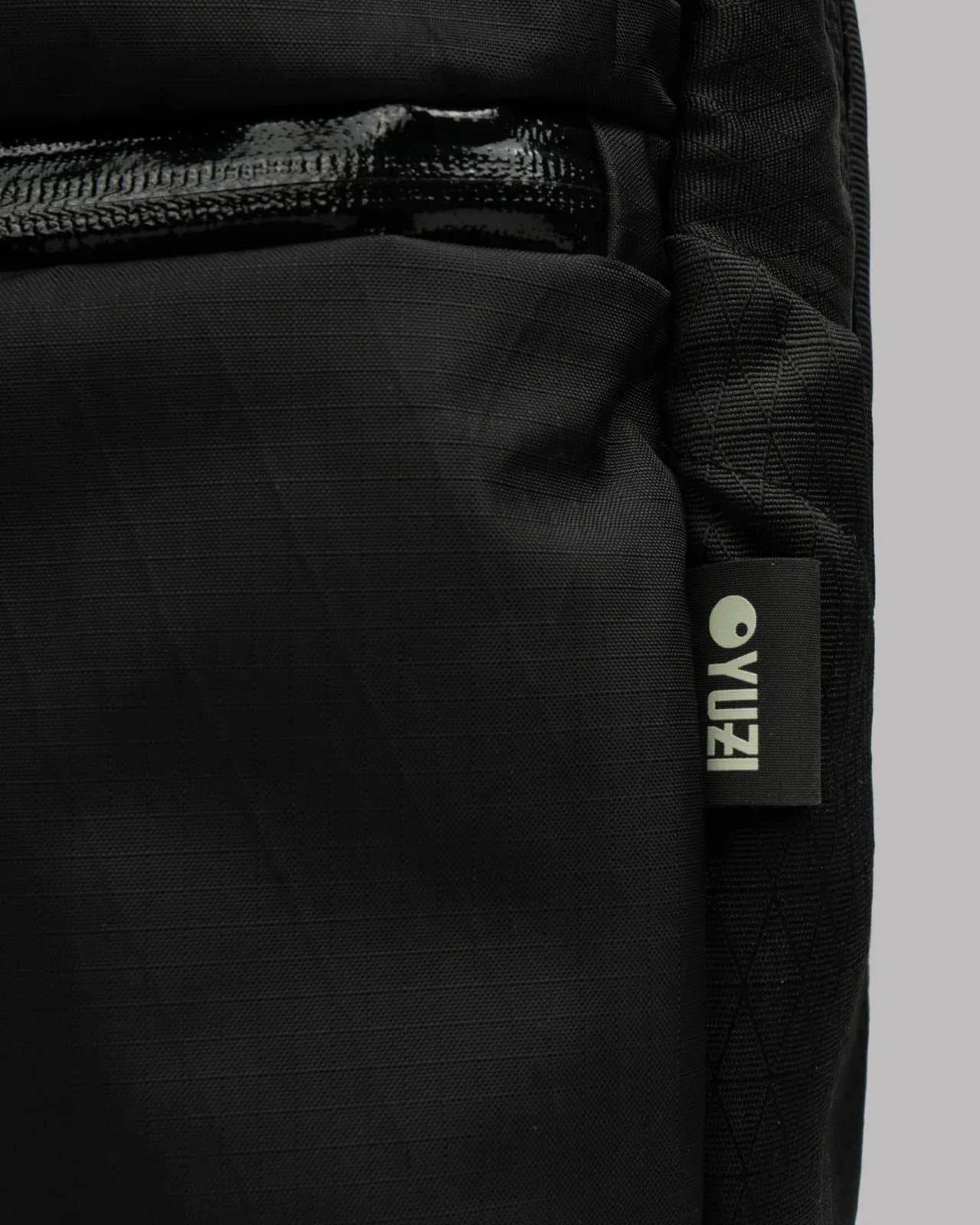 Balo laptop kháng nước Yuzi Urban Essential 8