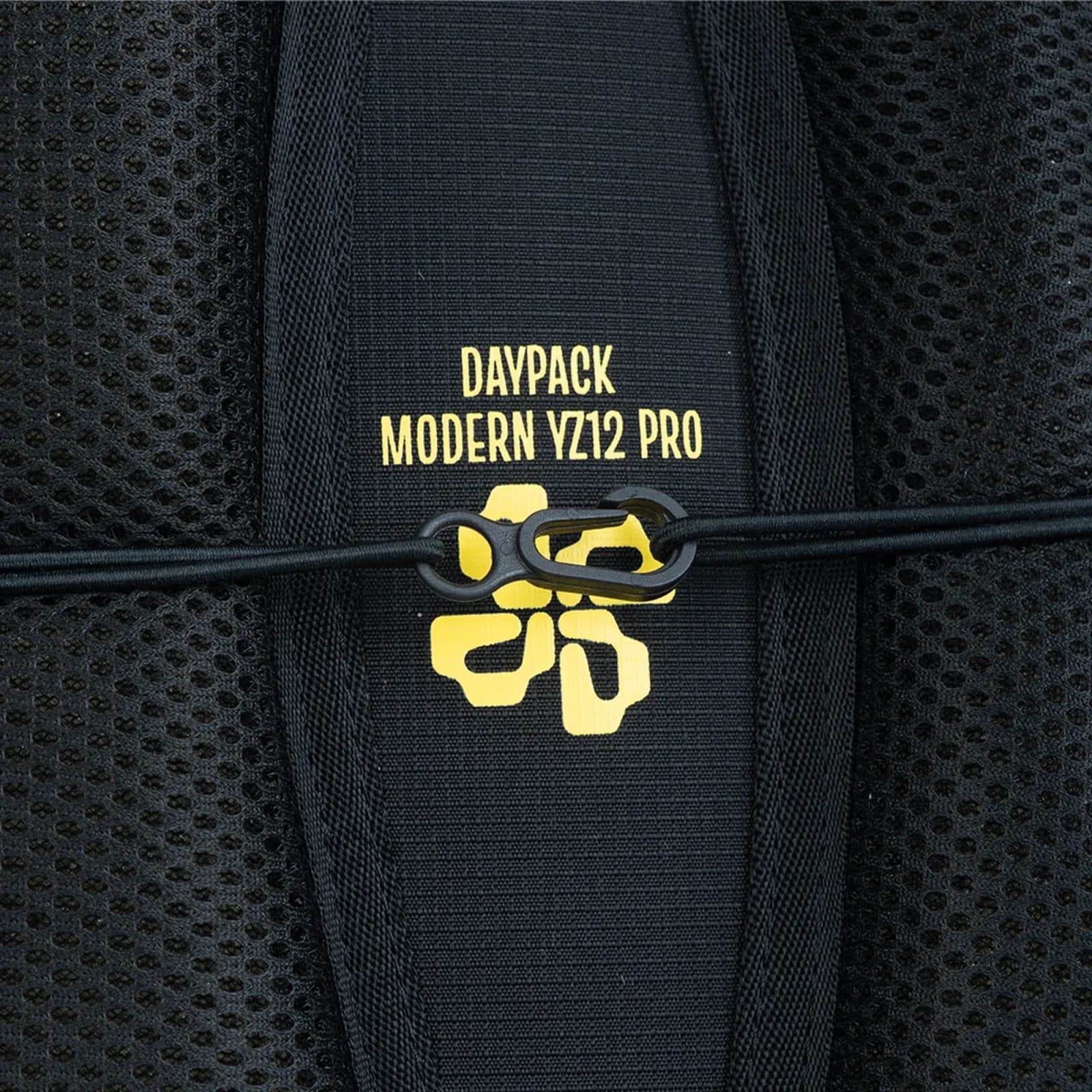 Áo mưa balo 12 lít Yuzi Daypack Modern 10