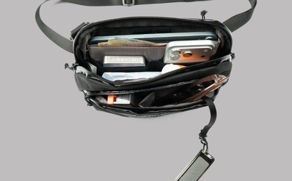 Túi EDC là gì và khác túi đeo chéo thường ở chỗ nào