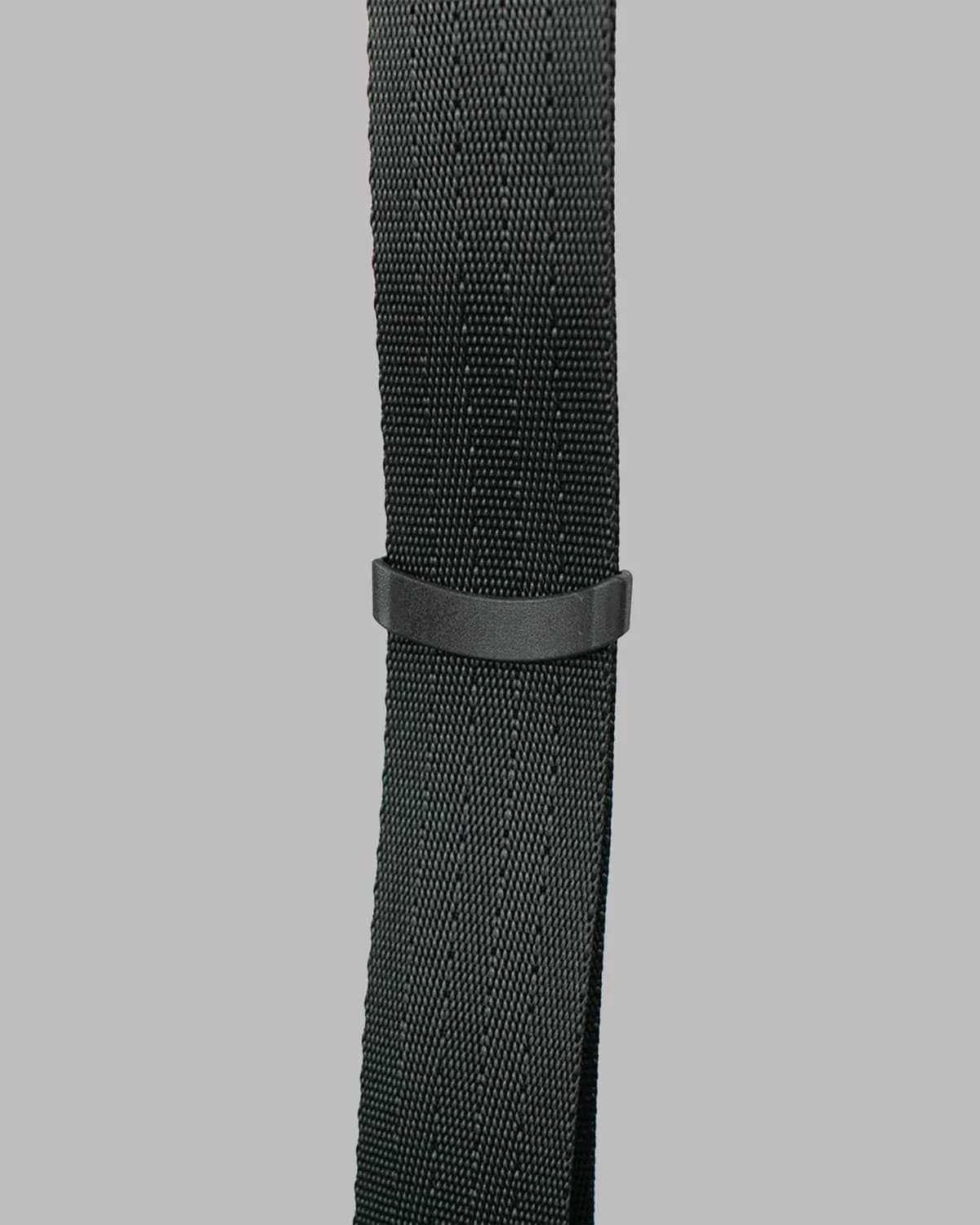 Đai nhựa Woojin giữ phần dây thừa trên webbing 25 mm