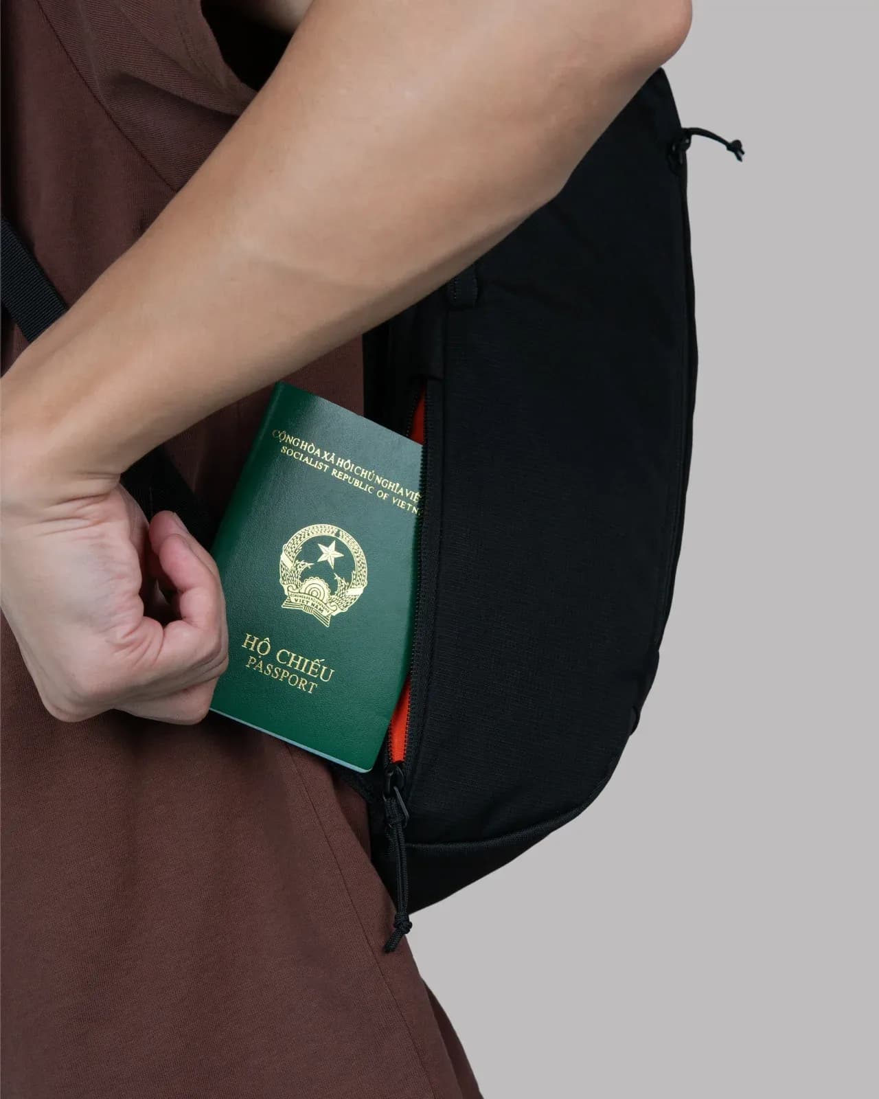 Balo laptop tối giản, hiện đại Yuzi Daypack Modern YZ12 Pro 16
