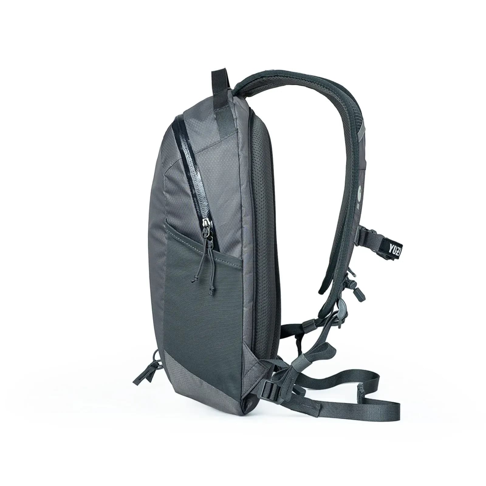 Balo leo núi 12 lít kháng nước, trợ lực, thoáng khí Yuzi AirFlex 8