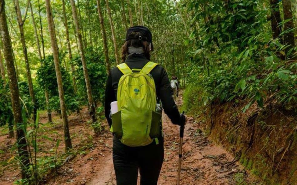 Balo siêu nhẹ: bớt được bao nhiêu gram và đánh đổi gì